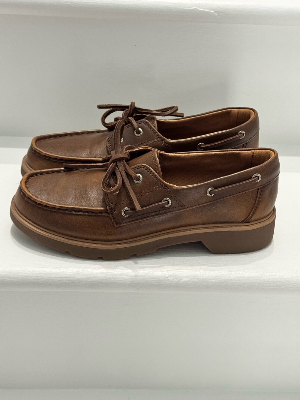 NWOB Sperry Wellsboat Brown Leather Boat Shoes Plush Step Women’s Size 8 - Picture 3 of 7